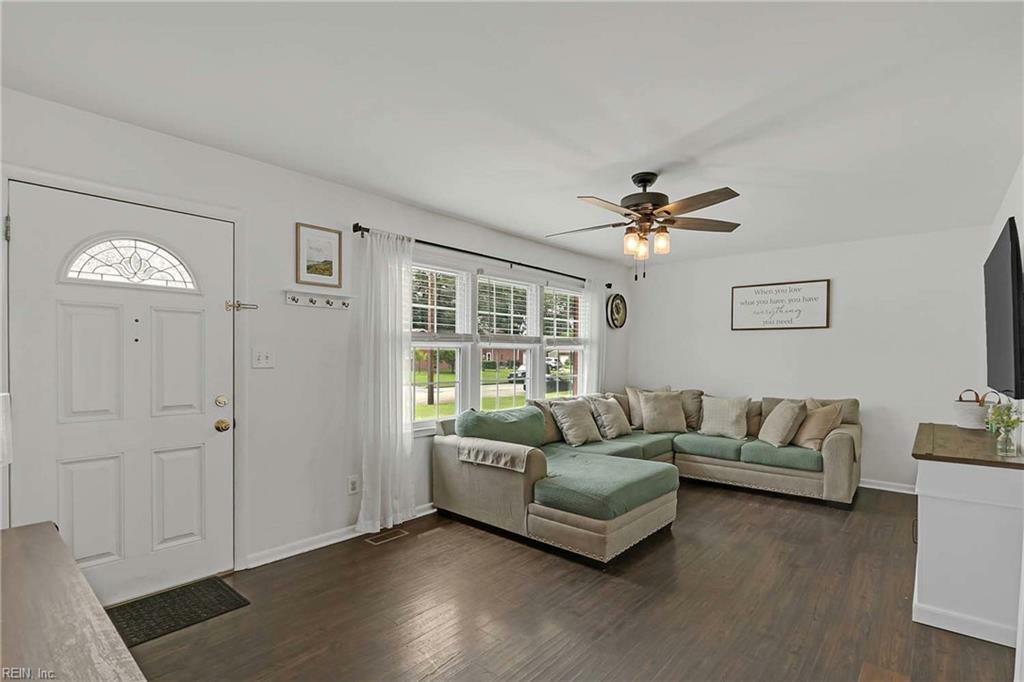 Property Photo: 845 Cascade Dr VA 23608
