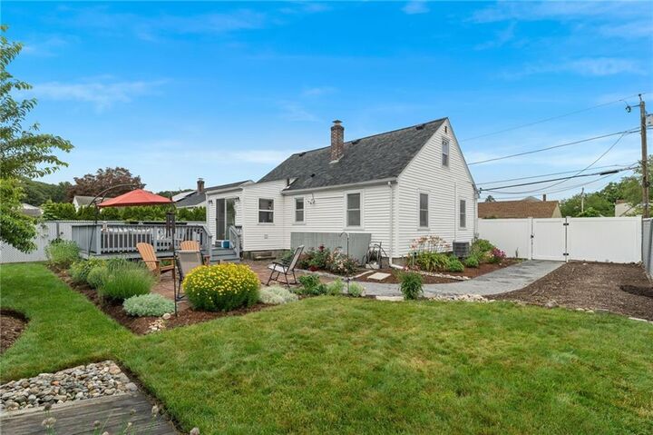 Property Photo:  32 Waterman Avenue  RI 02919 