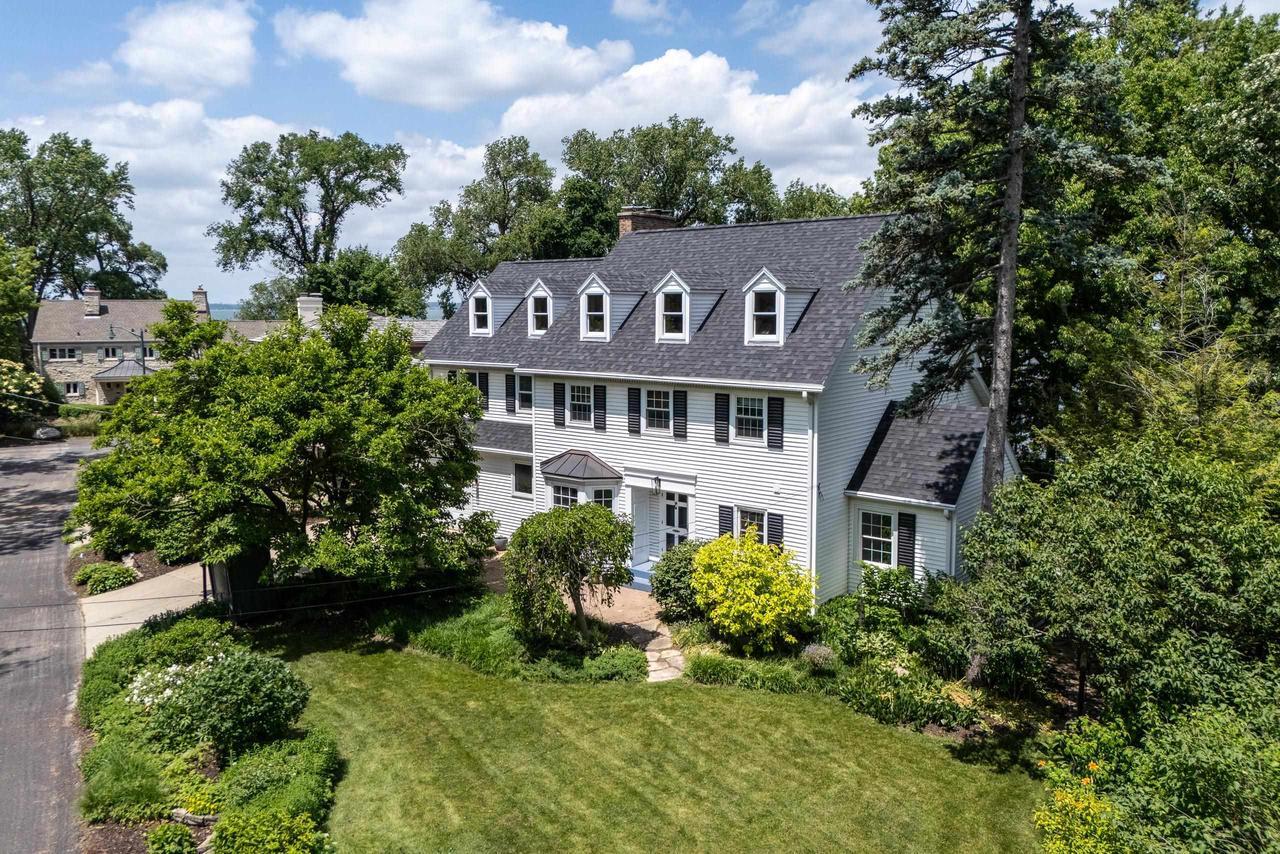 Property Photo: 44 Burrows Road WI 53704