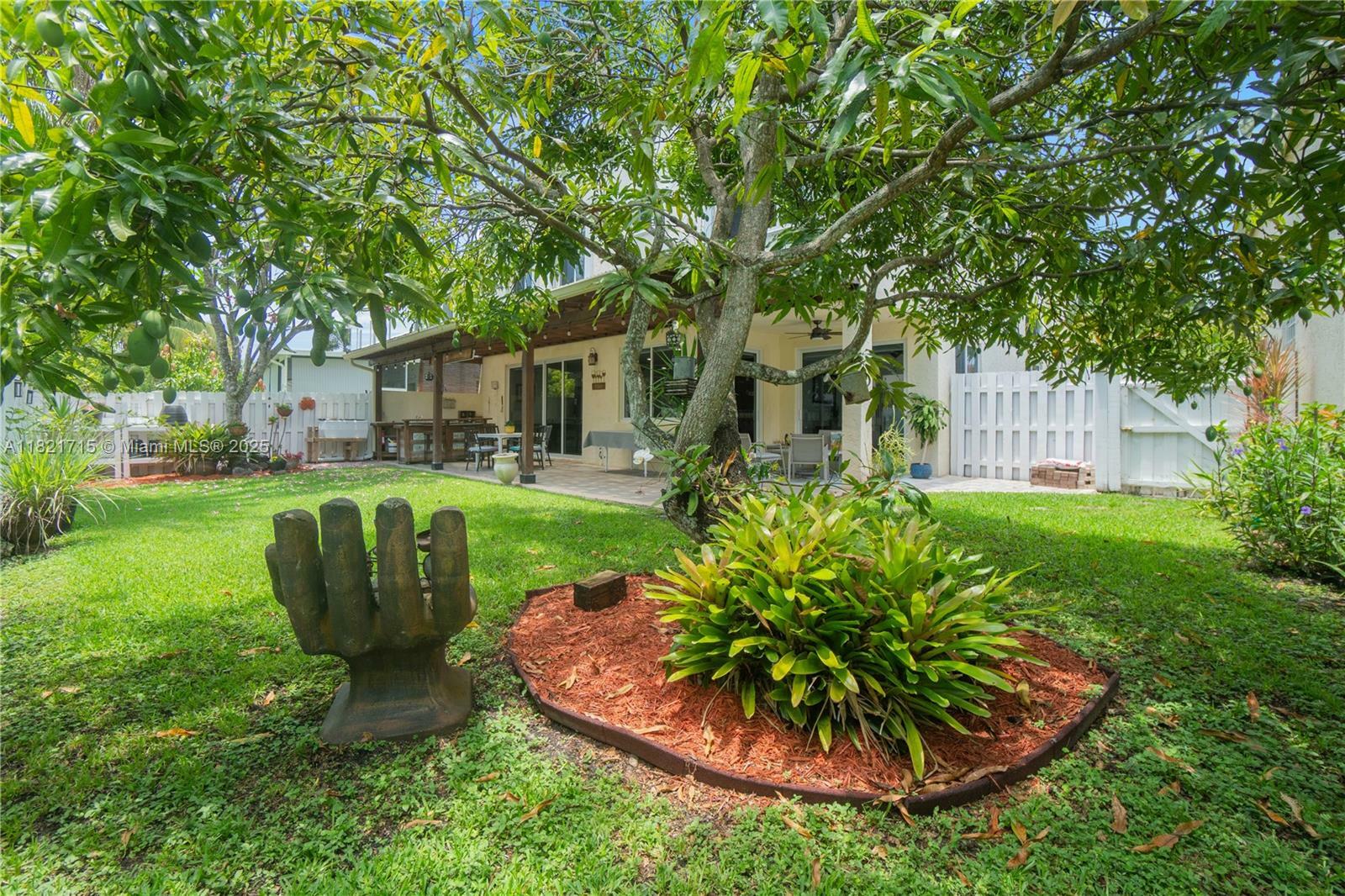 Property Photo:  801 NW 156th Ave  FL 33028 