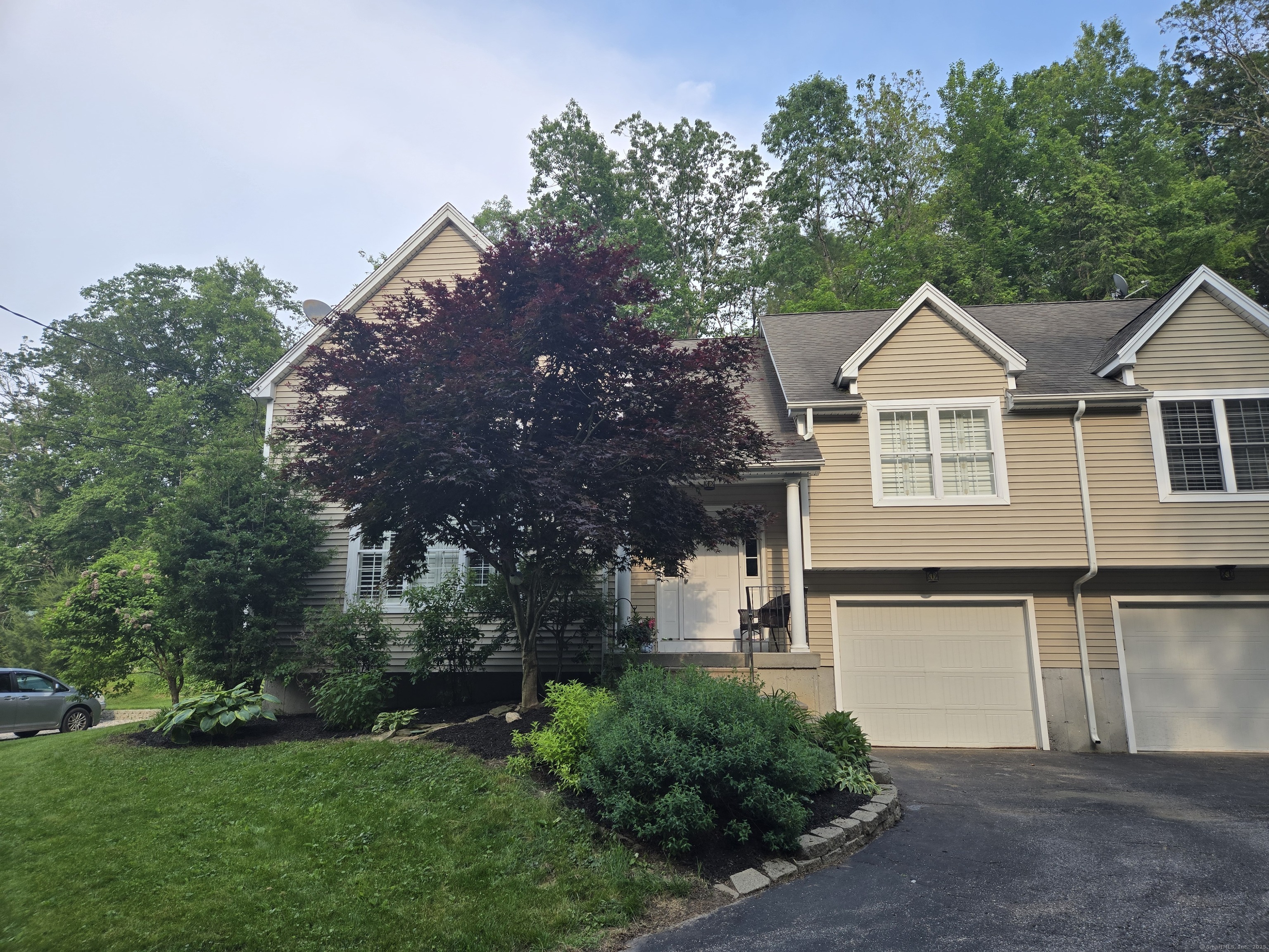 14A Claire Hill Road  Burlington CT 06013 photo