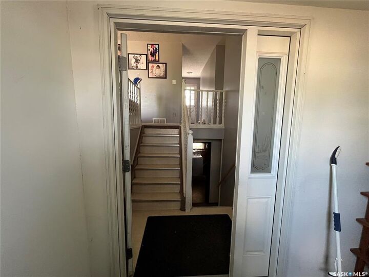 Photo de la propriété:  234 1A Avenue  SK S0M 2T0 