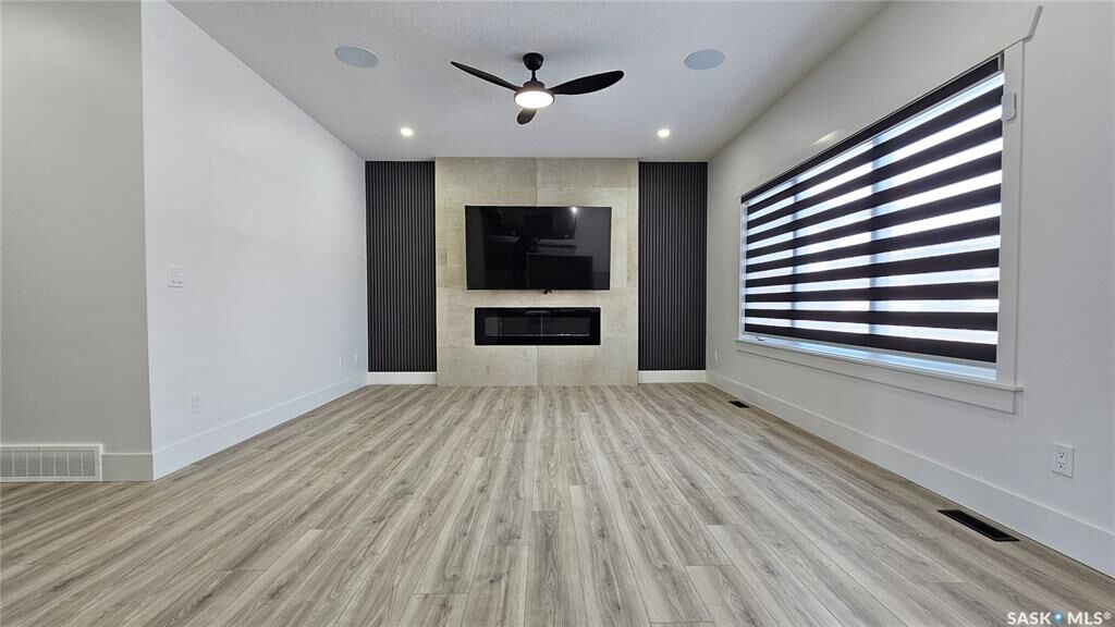 Photo de la propriété:  371 Sharma Crescent  SK S7W 1K9 