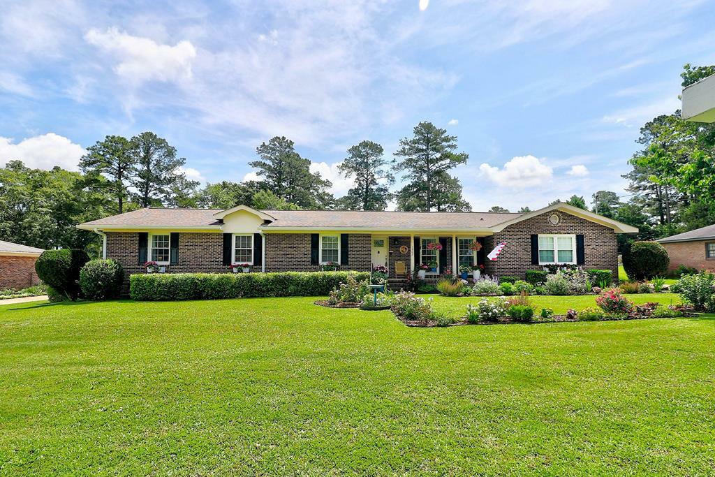 Property Photo: 1902 Azure AL 36303