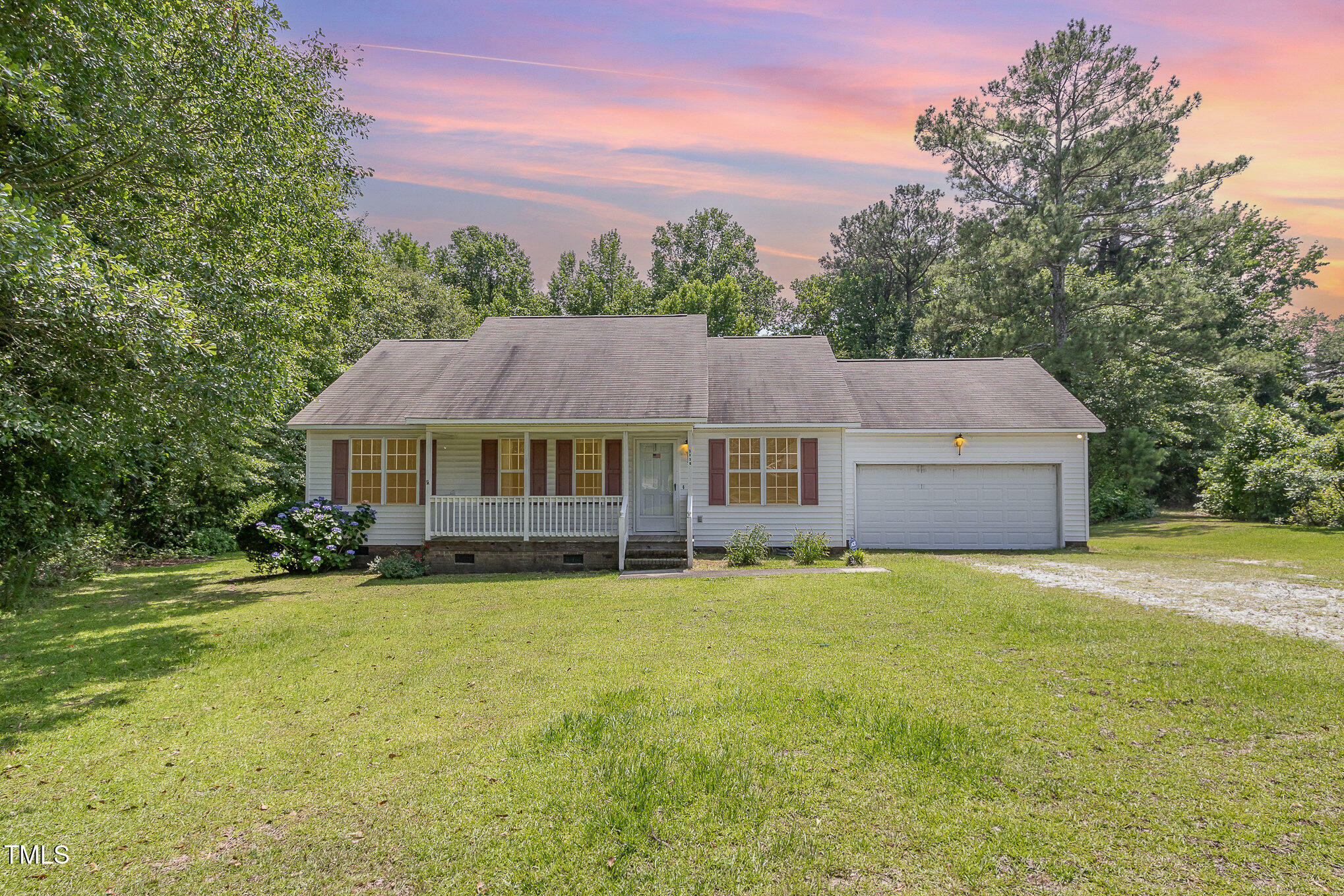 Property Photo: 3336 Piney Grove Wilbon Road NC 27526