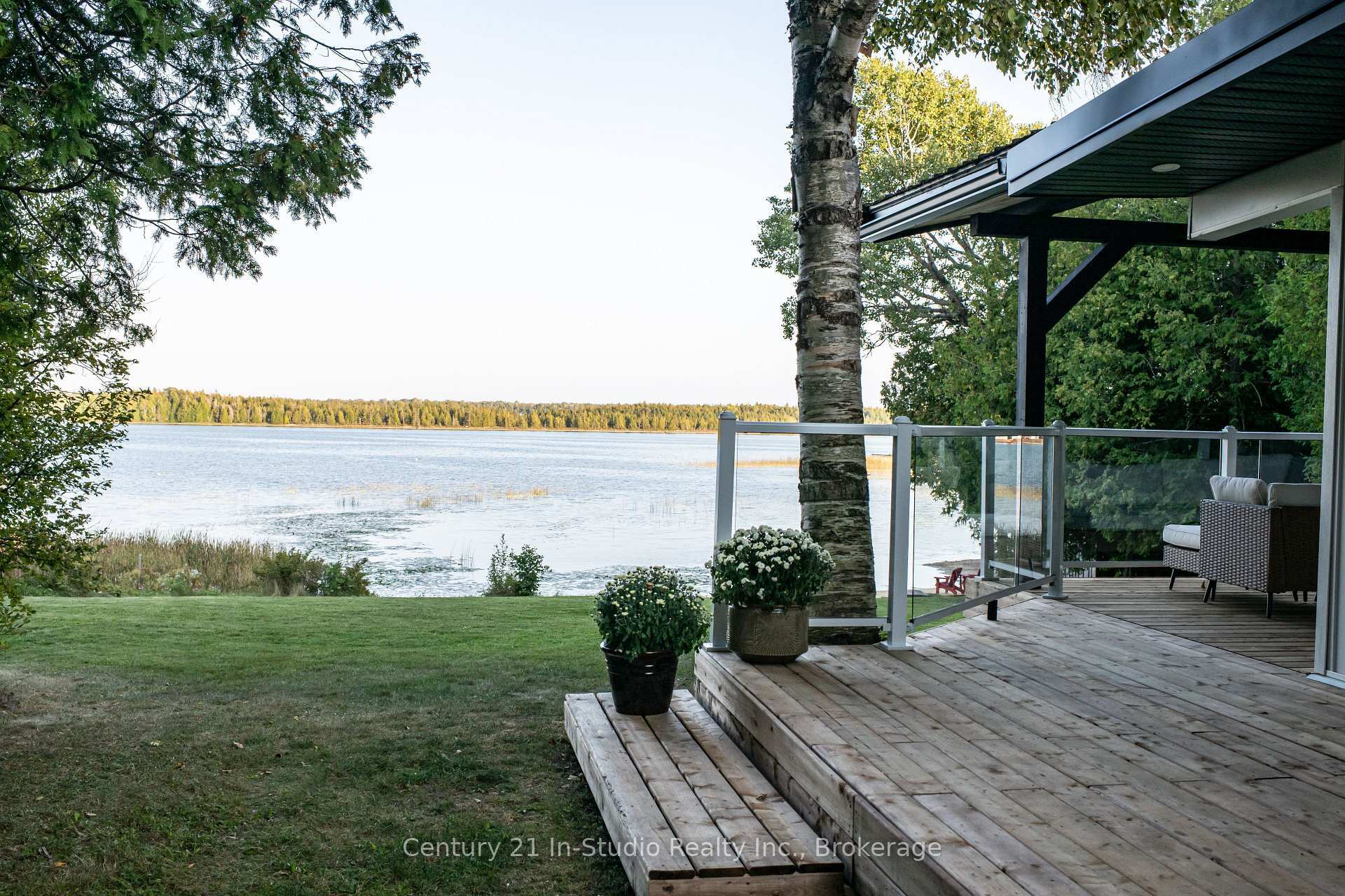 Property Photo: 193 Tamarac Road ON N0H 1W0