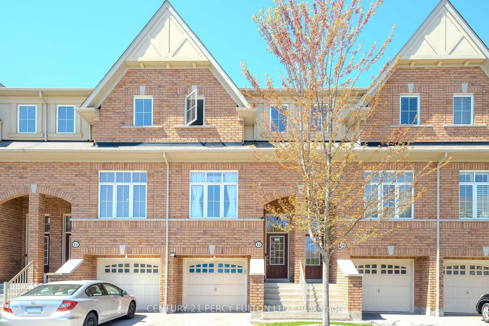 Photo de la propriété:  22 Burtonbury Lane 11  ON L1Z 0C9 