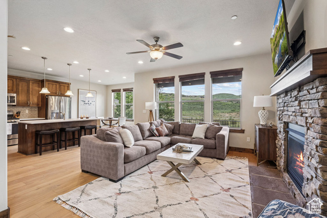 Property Photo: 1046 W Abigail Dr UT 84032