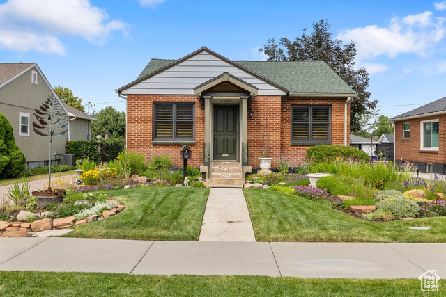 2664 S Melbourne St E  Salt Lake City UT 84106 photo