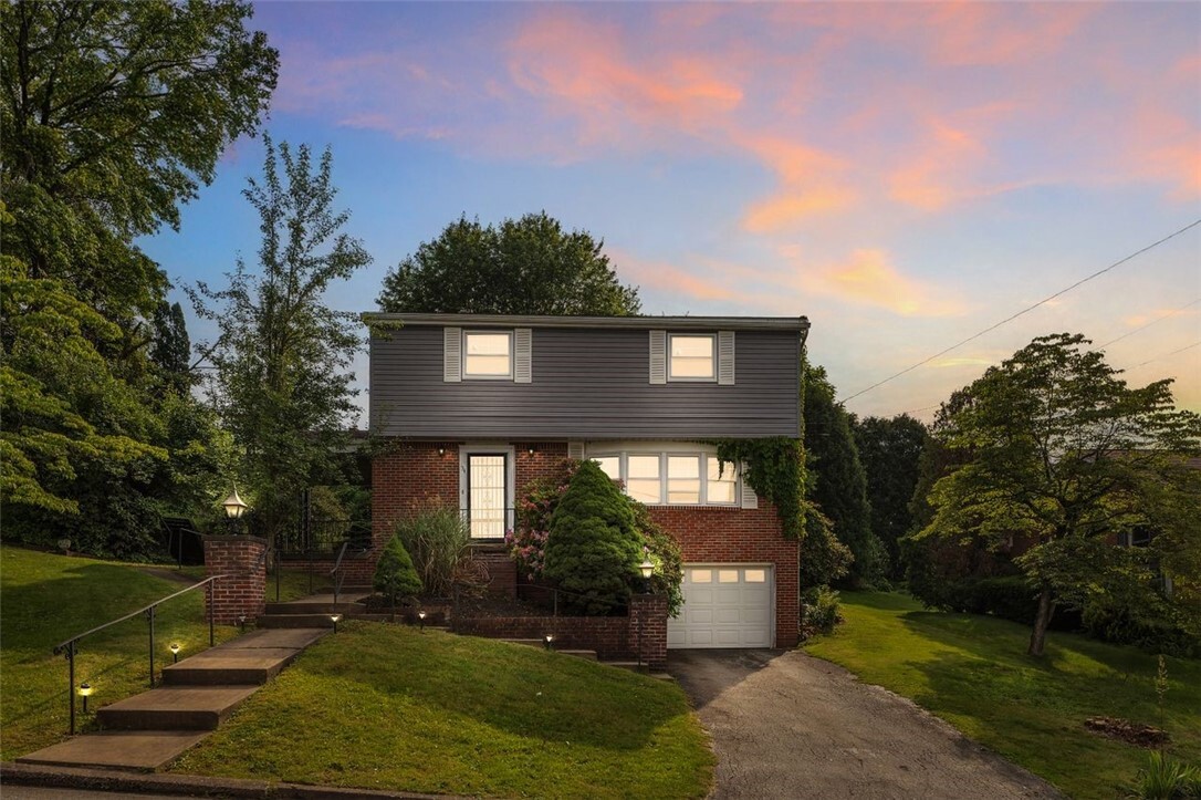 Property Photo:  134 Franklin Dr  PA 15601 