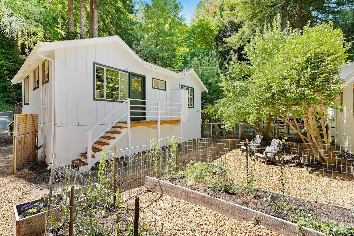 Property Photo:  16620 Neeley Road  CA 95446 