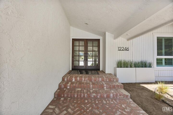Property Photo:  12246 Cattle King Drive  CA 93306 