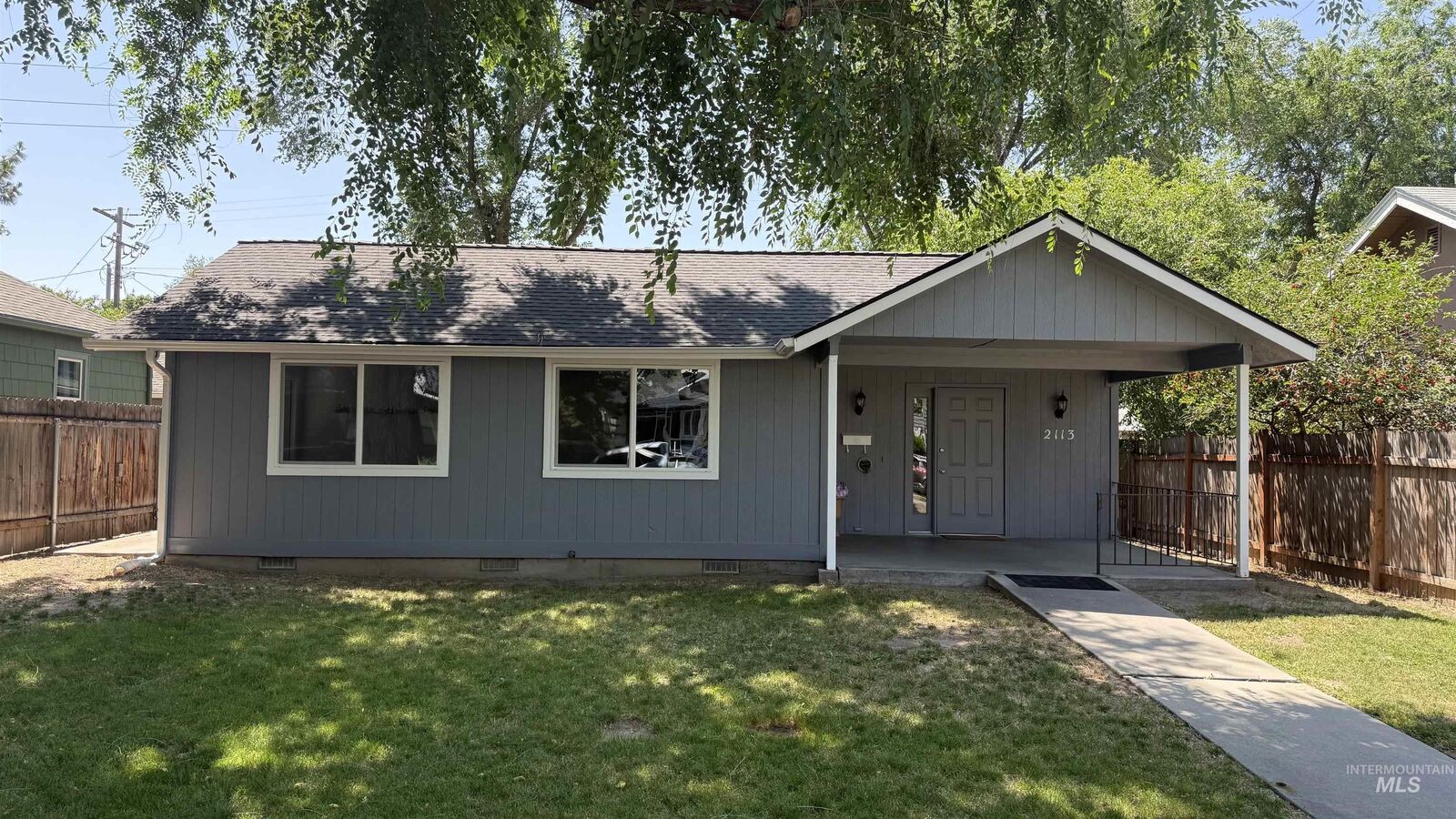 Property Photo:  2113 W Jefferson St  ID 83702 
