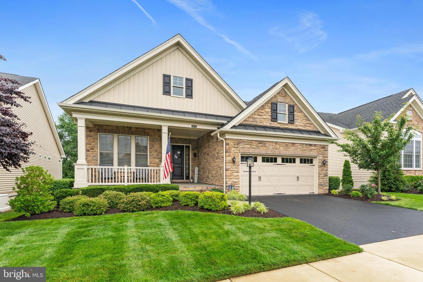 Property Photo: 6238 Chancellorsville Drive VA 20155