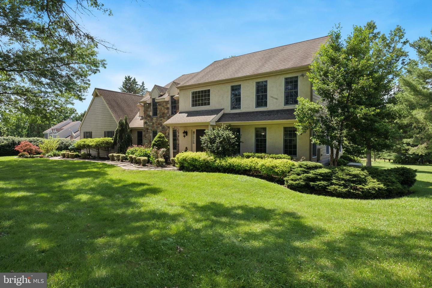 Property Photo:  1007 Regimental Drive  PA 19382 