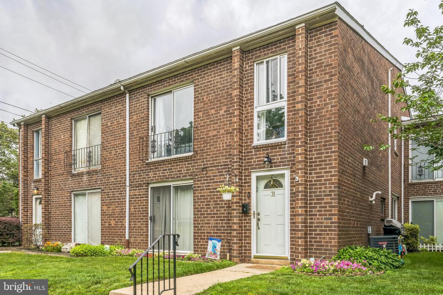 Property Photo: 9001 Ridge Avenue 31 PA 19128