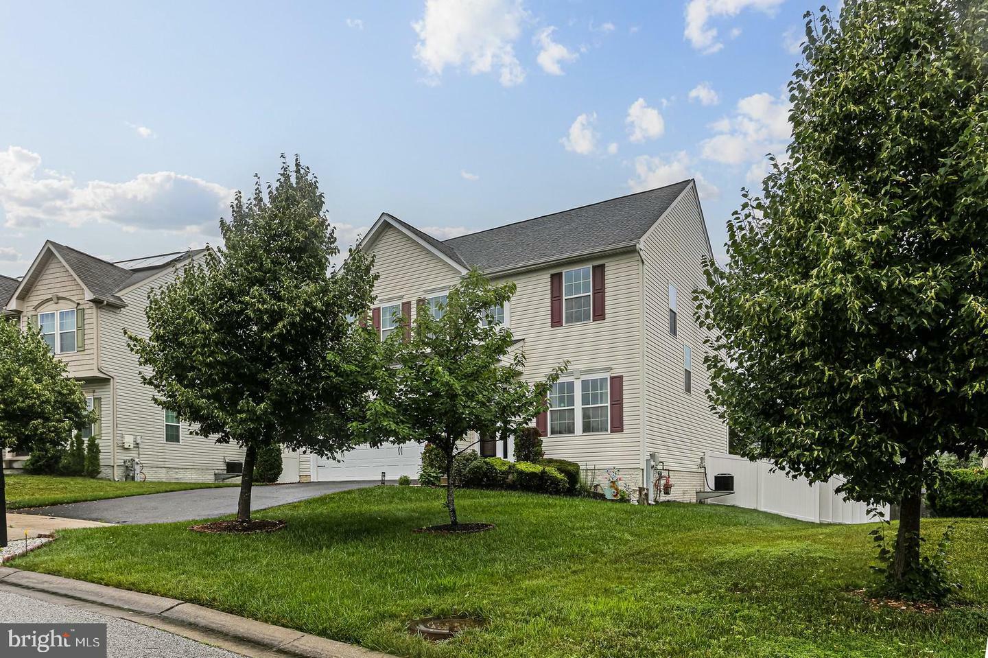 Property Photo:  8423 Jacqueline Court  MD 20794 