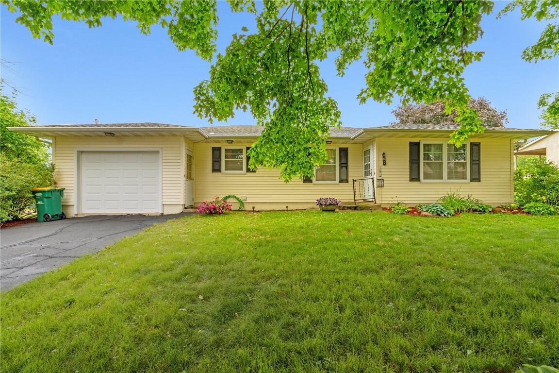 409 2nd Street  Atkins IA 52206 photo