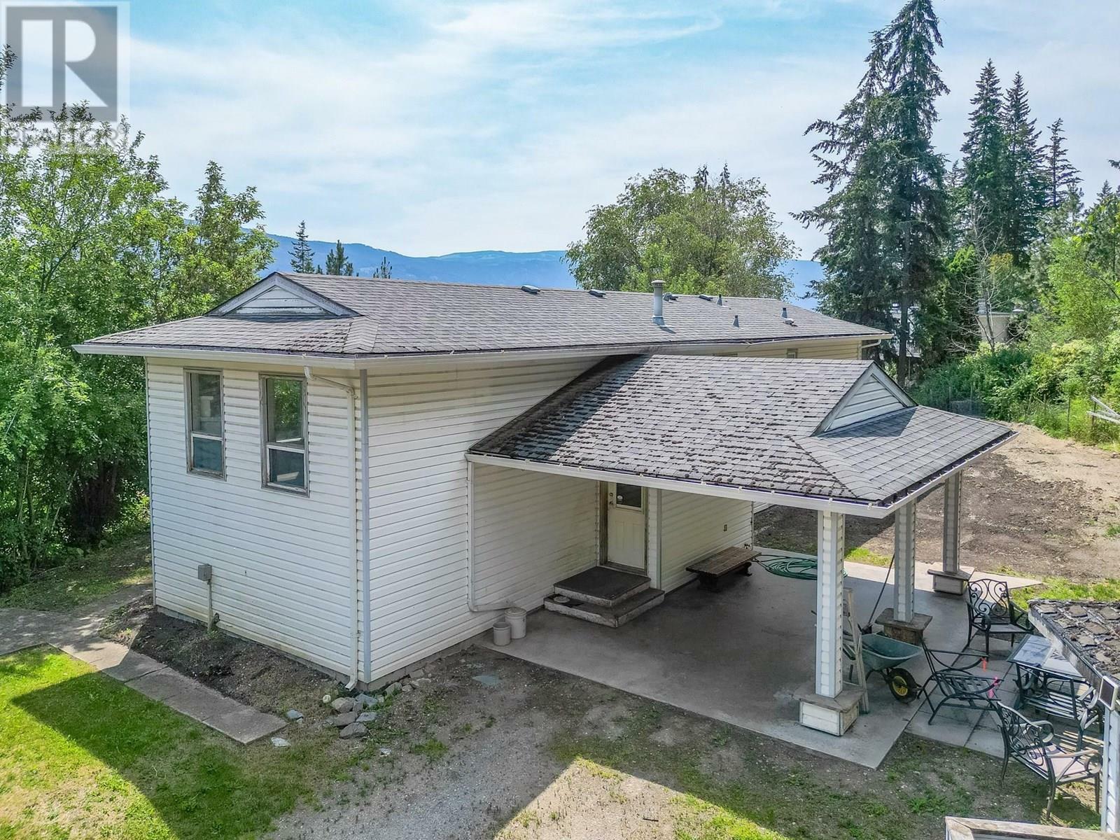 Property Photo: 6208 97A Highway BC V0E 1V3