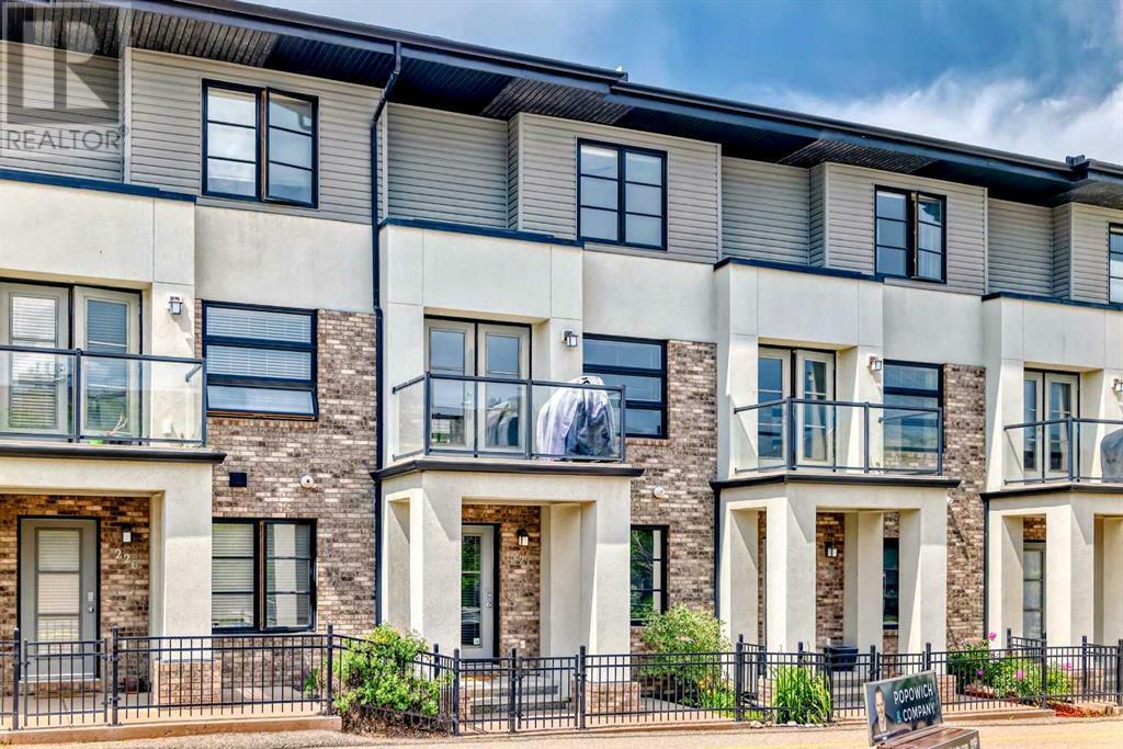 Property Photo: 224 Aspen Stone Boulevard Southwest AB T3H 0H6