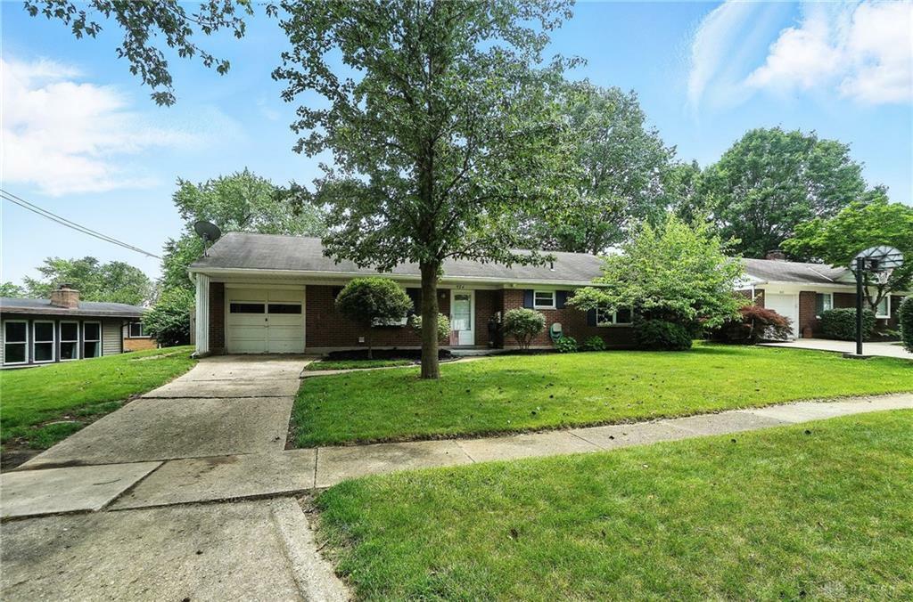 Property Photo:  924 Fairacres Drive  OH 45429 