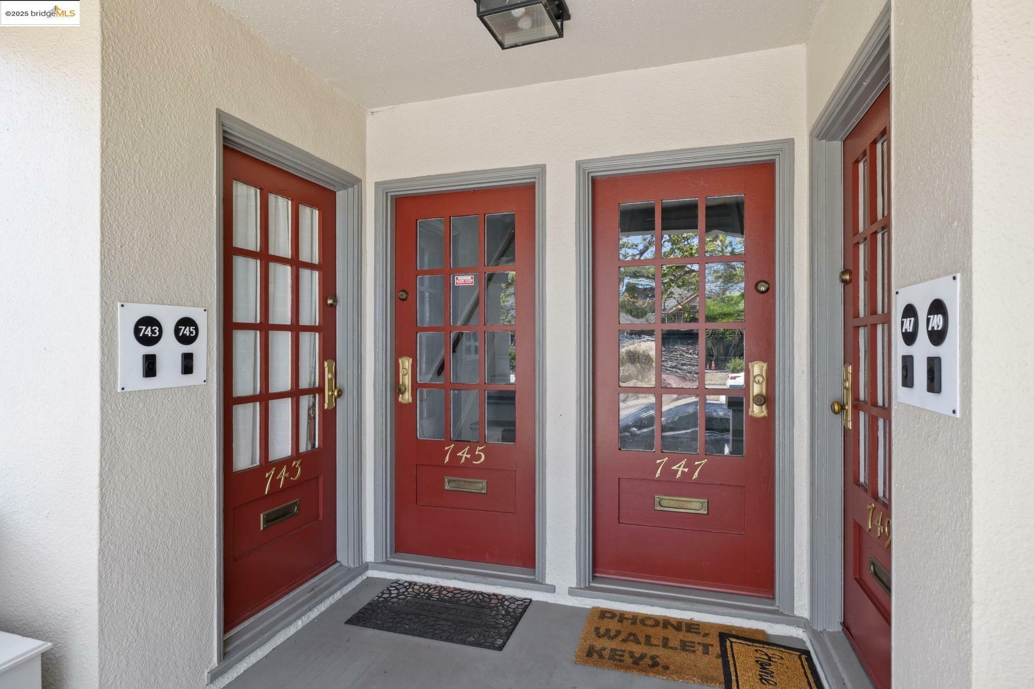 Property Photo: 747 55th St CA 94609
