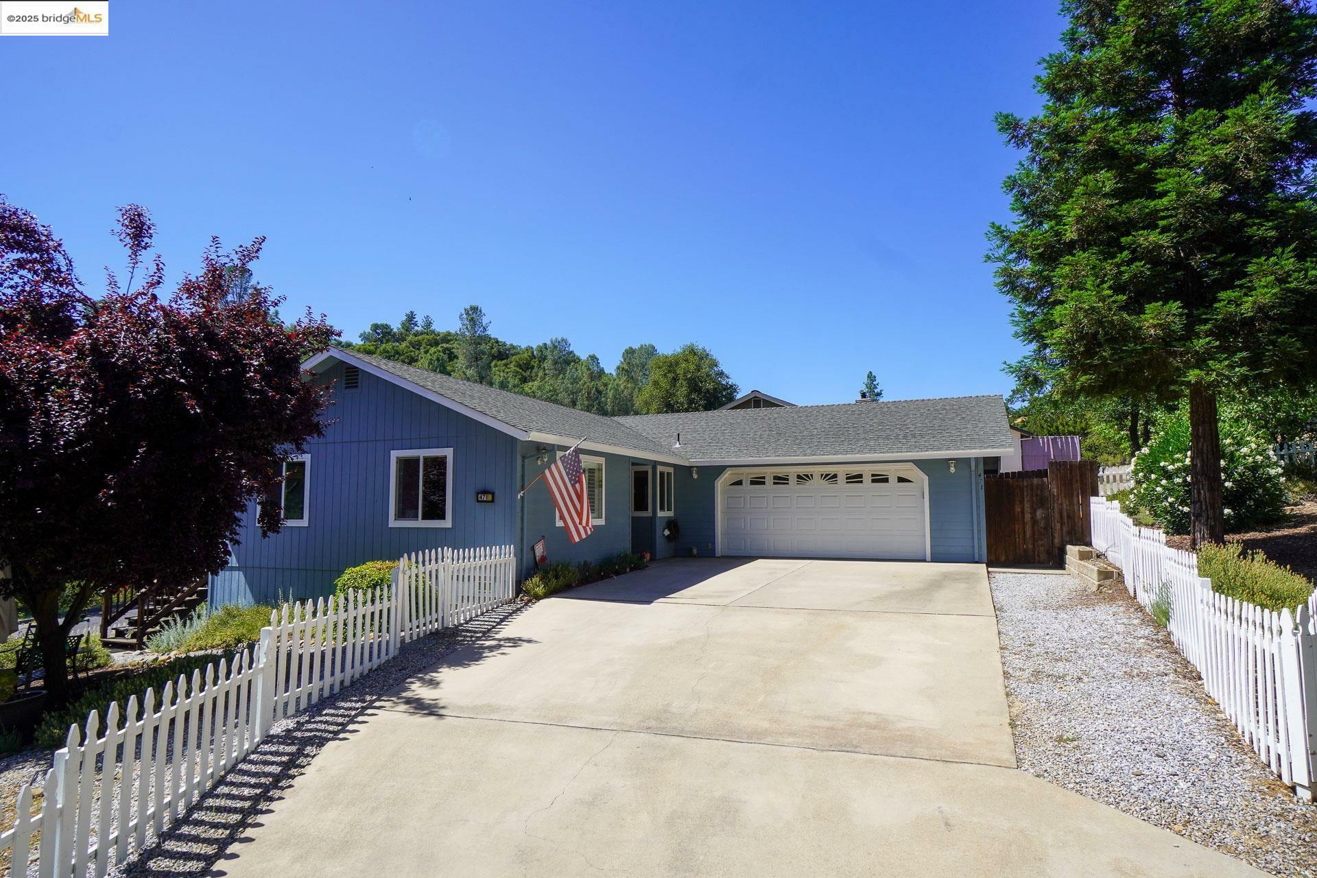 471 Arbona Cir  Sonora CA 95370 photo