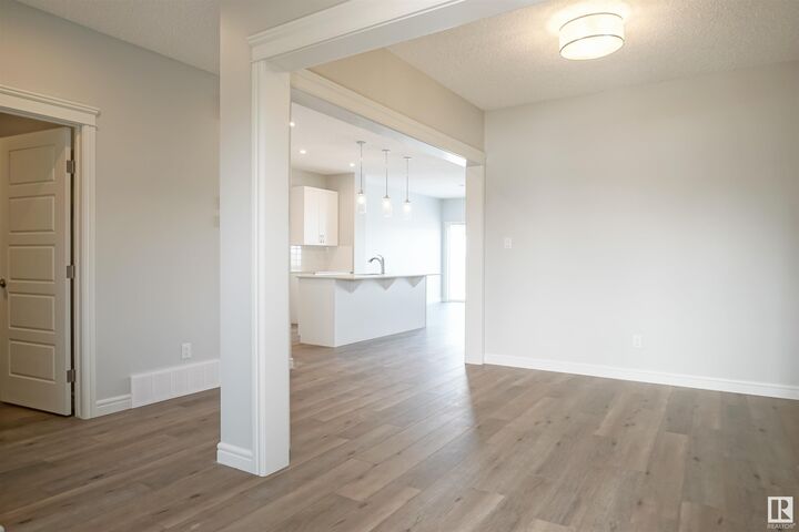 Property Photo:  17639 46 Street NW  AB T5Y 4B7 