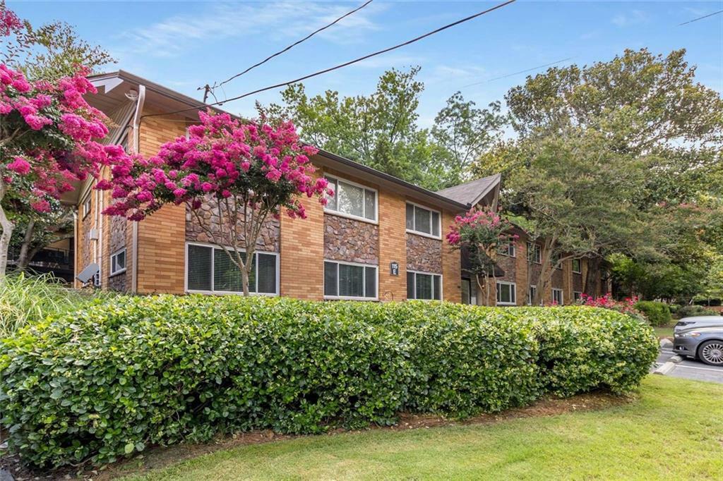 Property Photo: 115 Biscayne Drive NW E3 GA 30309