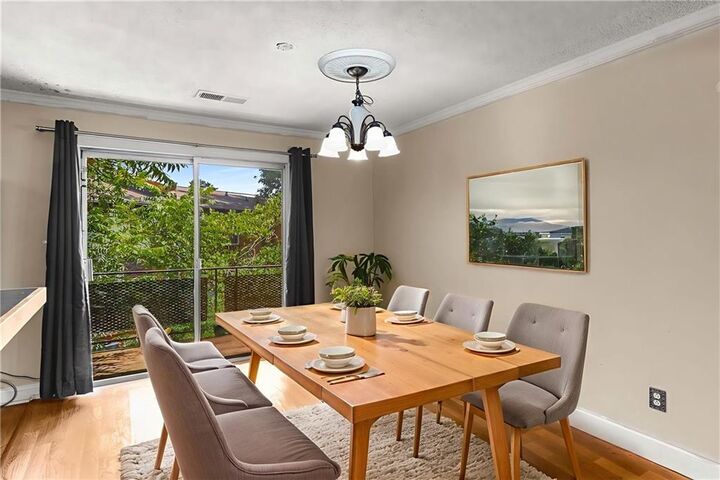 Property Photo: 115 Biscayne Drive NW E3 GA 30309