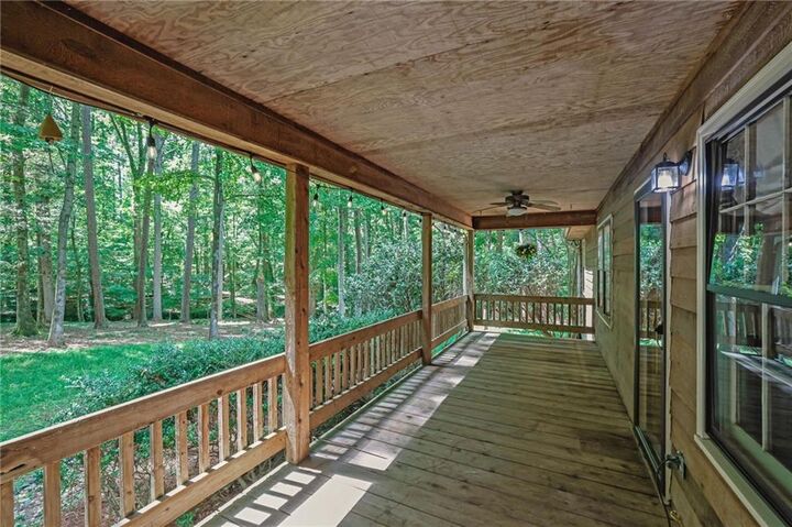 Property Photo: 6896 Heardsville Road GA 30028