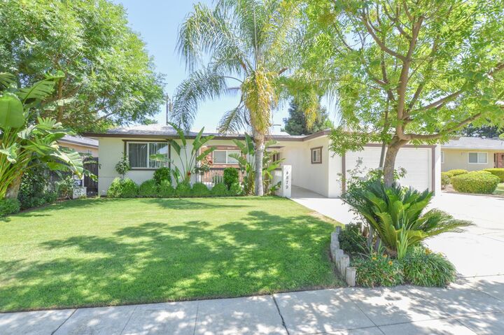 4879 E San Gabriel Avenue  Fresno CA 93726 photo