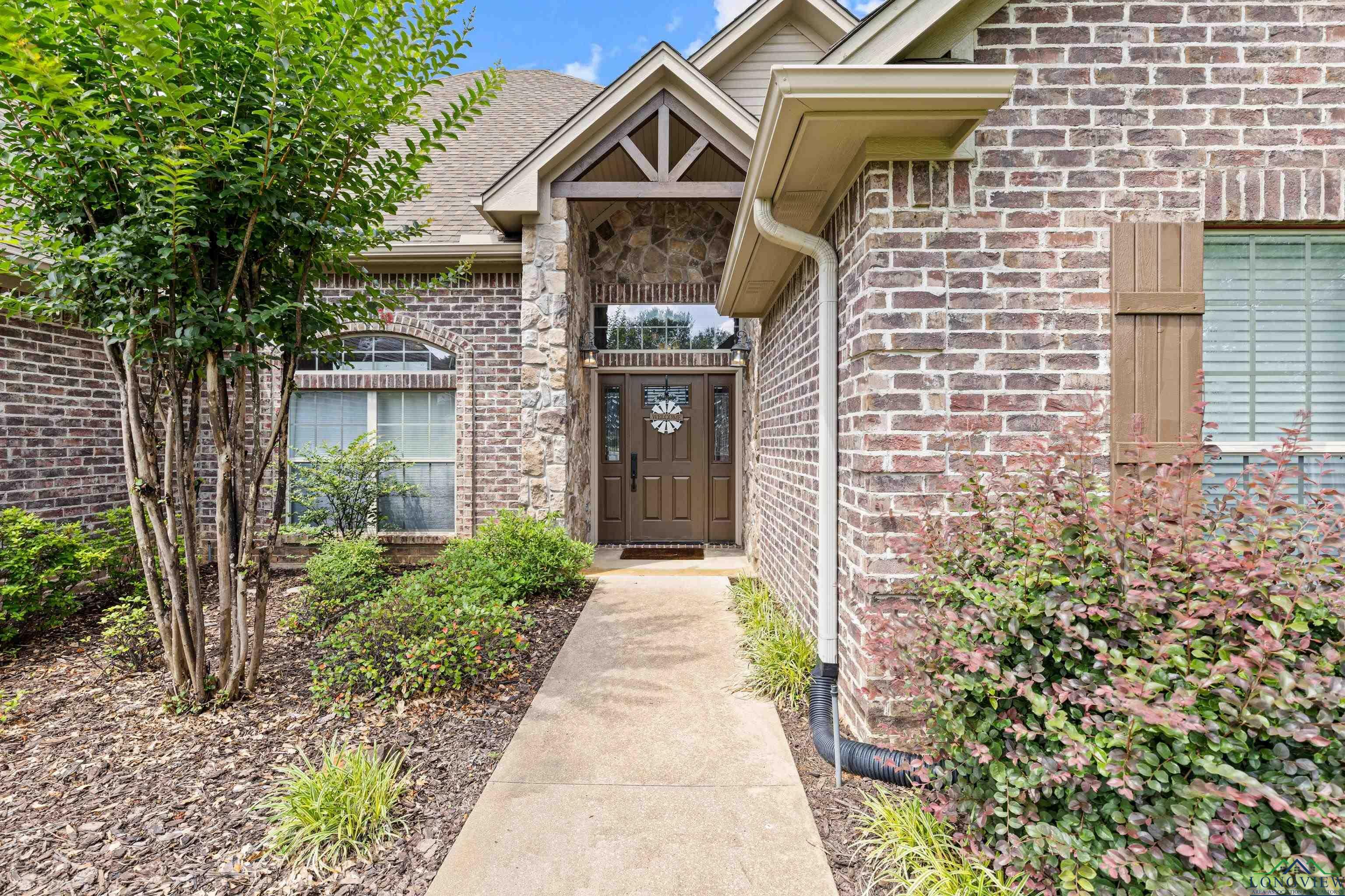 Property Photo: 215 Travis Peak Trl TX 75693