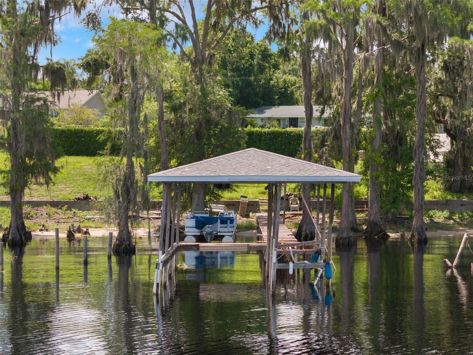 Property Photo: 12130 Lakeshore Drive FL 34711