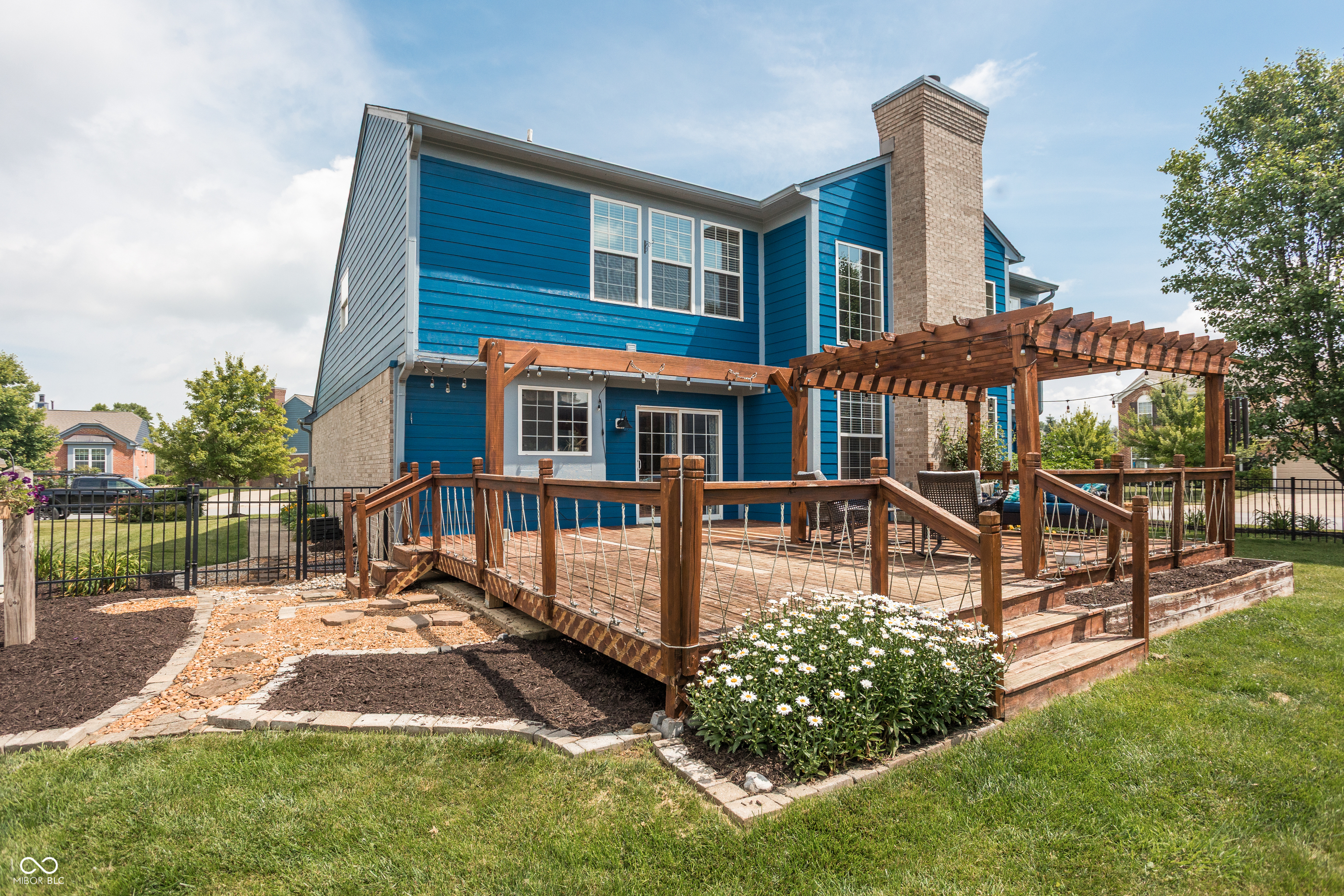 Property Photo: 1521 Midnight Pass IN 46112