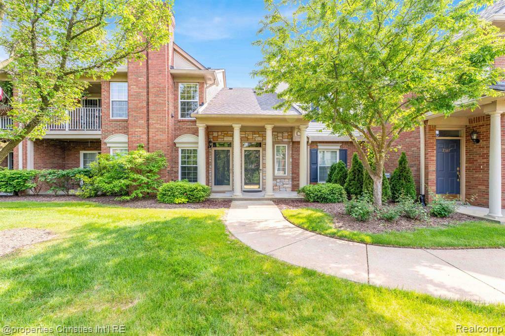 3581 Oakmonte Boulevard 60  Rochester MI 48306 4790 photo