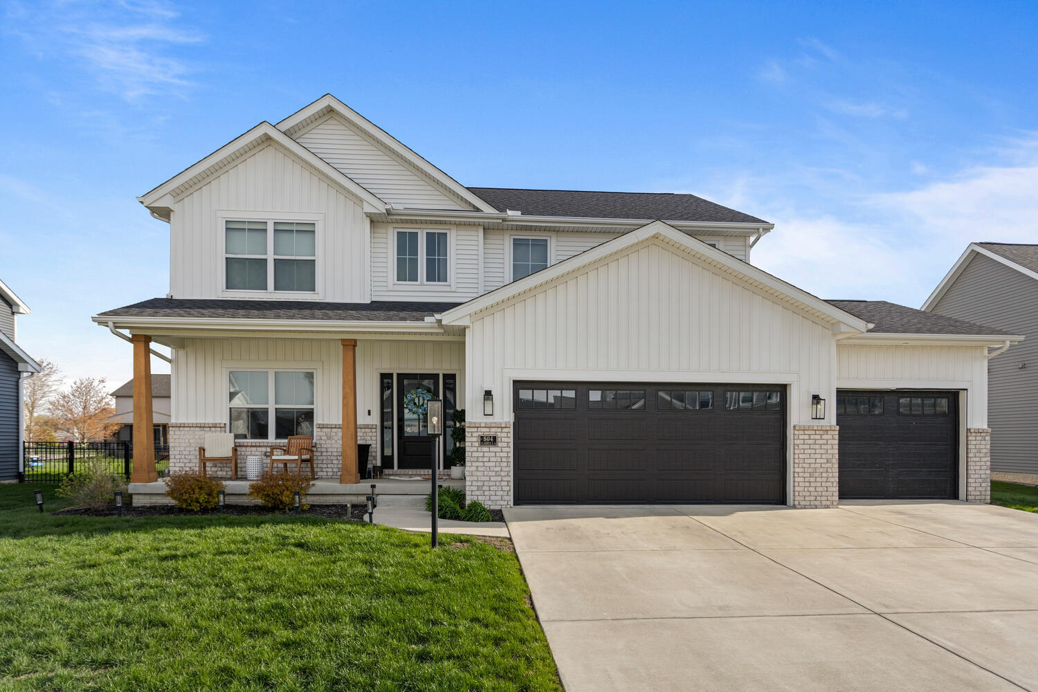 Property Photo: 504 Isabella Drive IL 61853