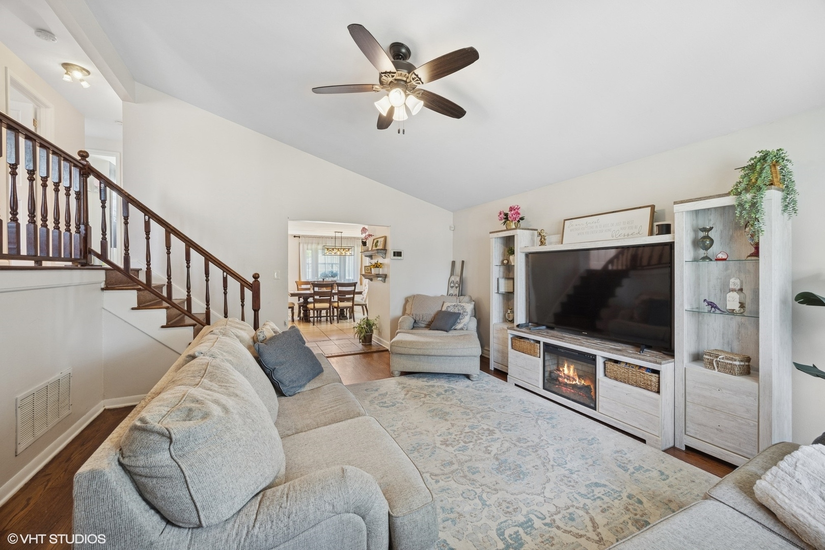 Property Photo: 5175 W 88th Place IL 60453