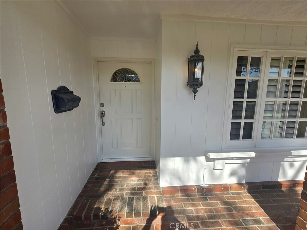 Property Photo: 10281 Kings Street CA 90720