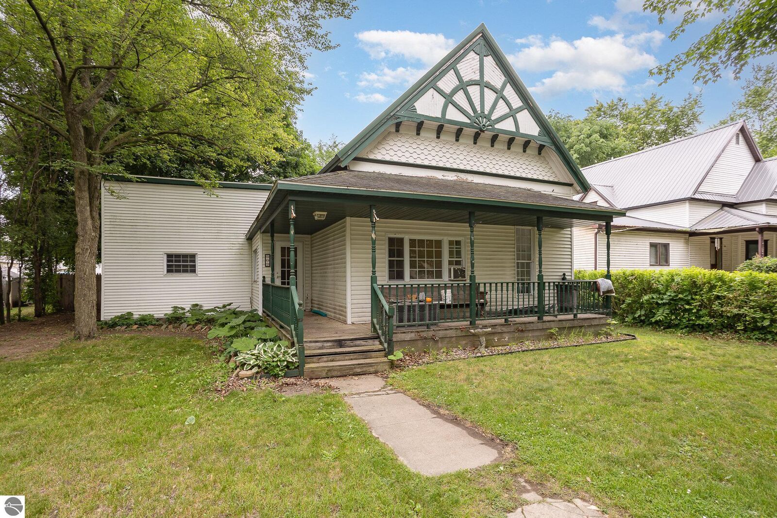 Property Photo:  309 W Orchard Avenue  MI 48883 
