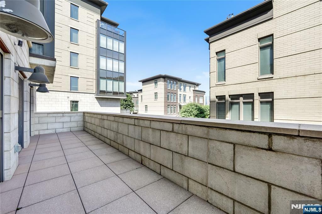 Property Photo:  20 Cambridge Way  NJ 07086 