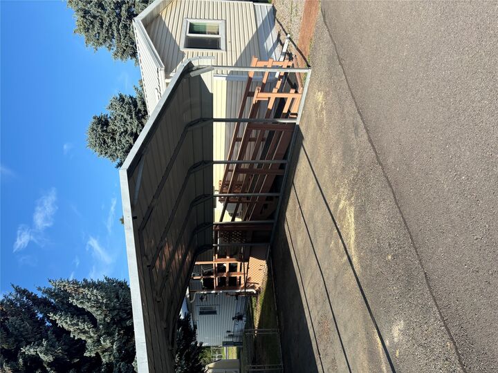 Property Photo: 1813 S Reserve Street MT 59801