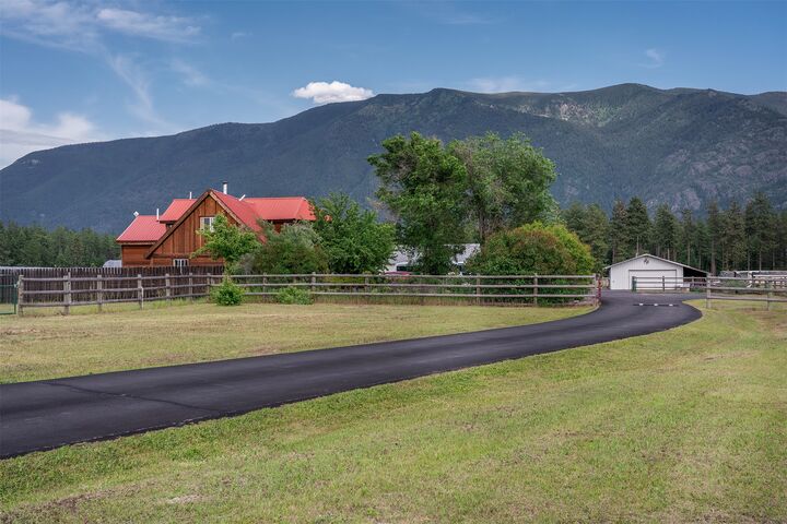 Property Photo:  3333 Middle Road  MT 59912 