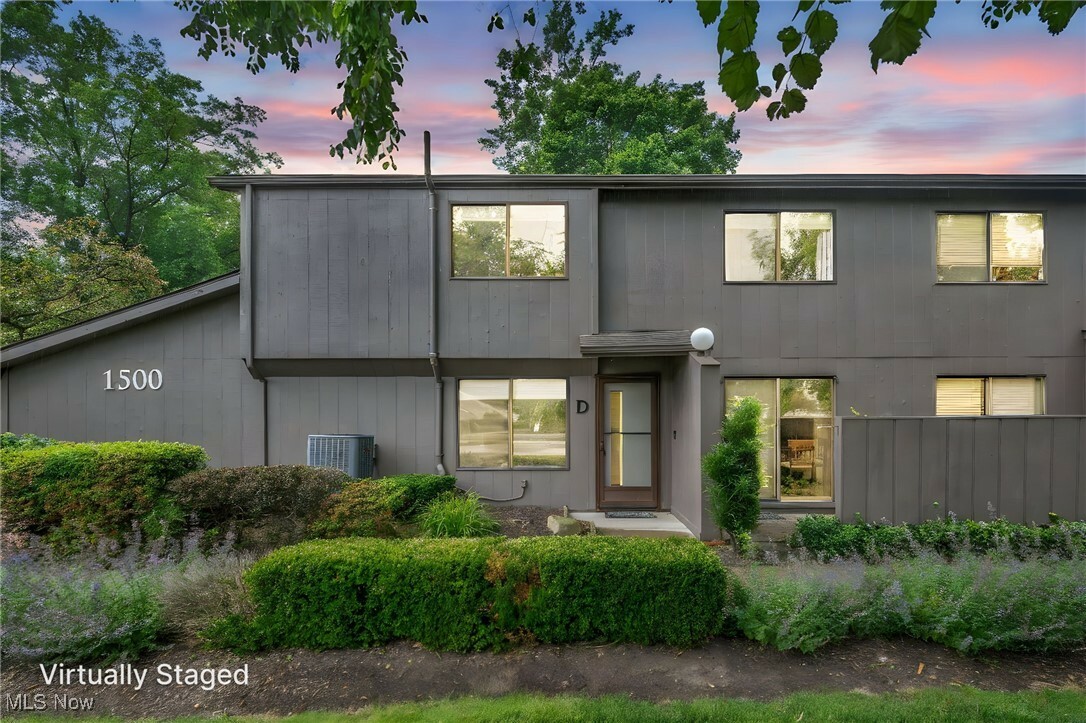 Property Photo: 1500 Cedarwood Drive 1-D OH 44145