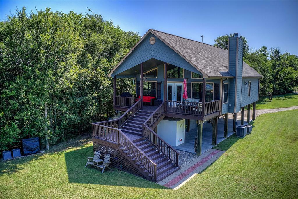 Property Photo: 180 Seminole Trail TX 75472