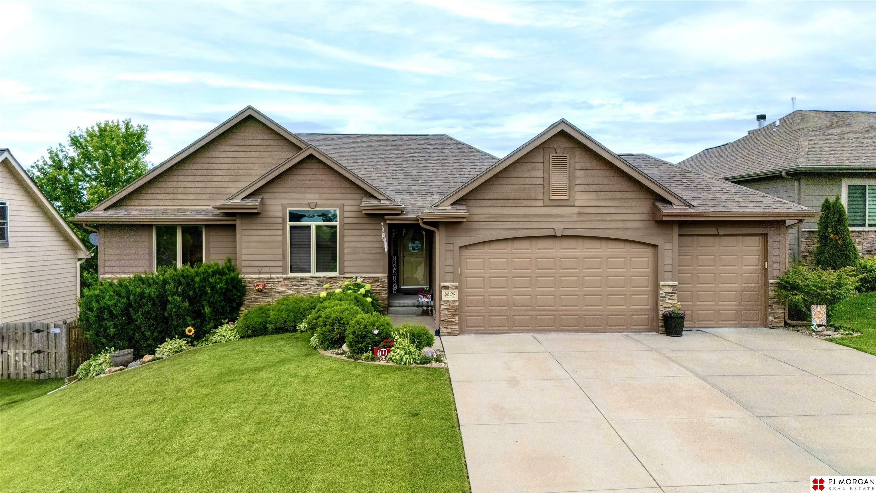 8609 Kilpatrick Parkway  Bennington NE 68007-0000 photo
