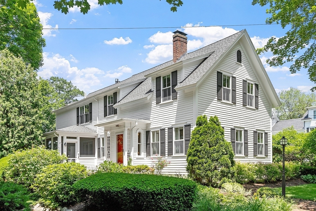 Property Photo: 11 Abbot Street MA 01810