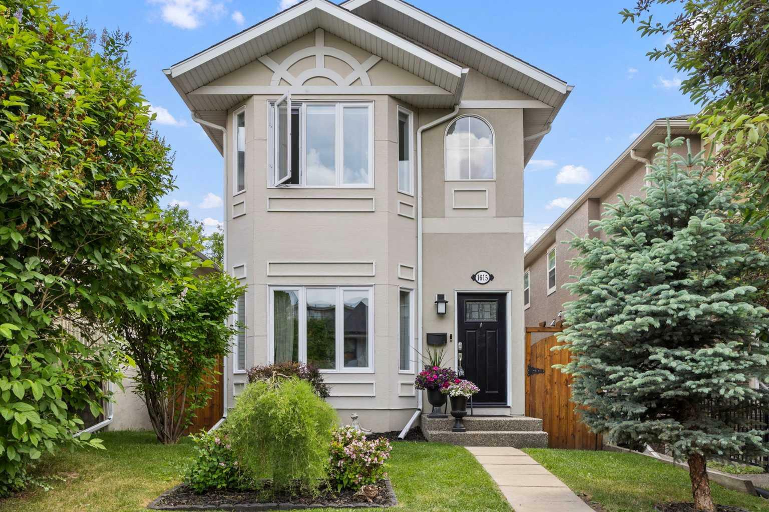 Property Photo: 1615 27 Avenue SW AB T2T 1G7