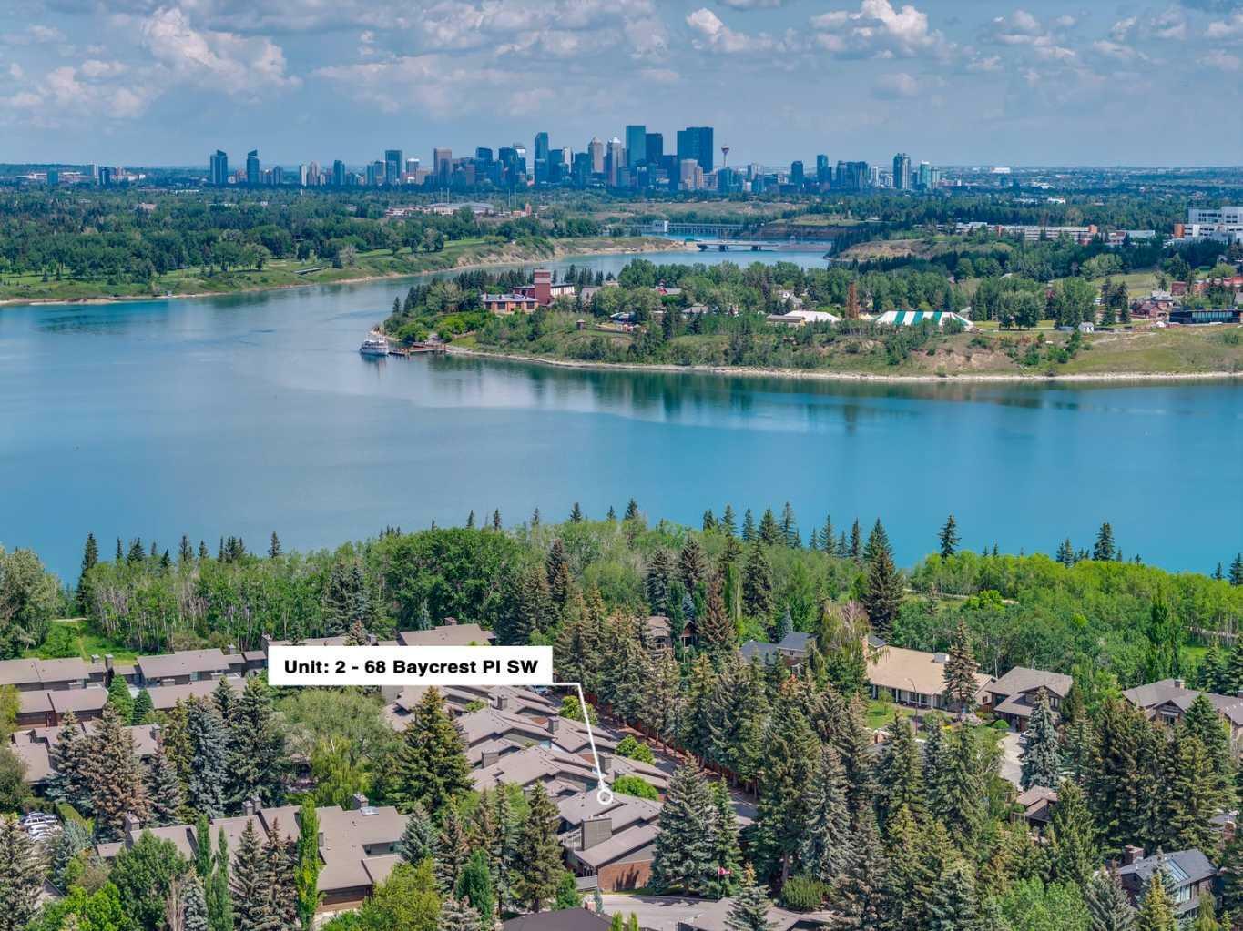 Property Photo: 68 Baycrest Place SW 2 AB T2V 0K6
