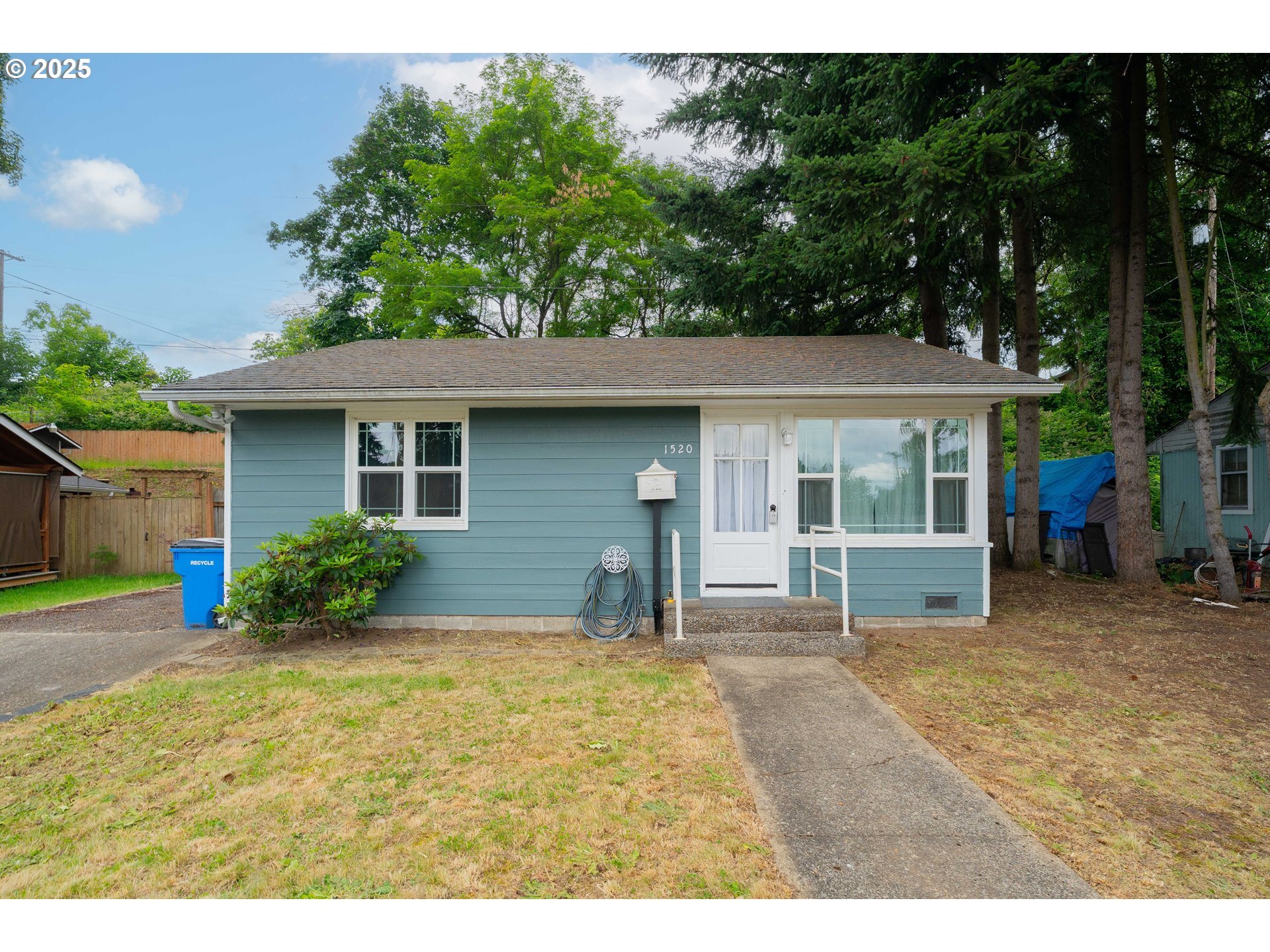 1520 E 16th Pl  Vancouver WA 98661 photo